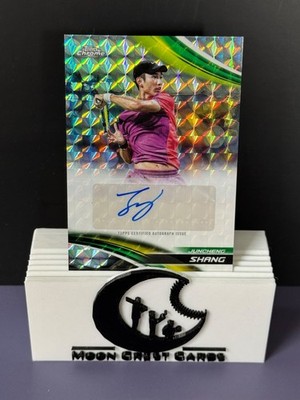 Juncheng Shang   (Auto | Geometric Refractor) -- 2025 Topps Chrome   #CA-JSG