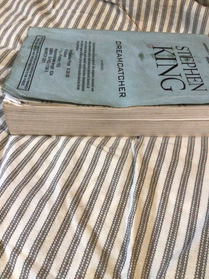 Dreamcatcher Stephen King, ARC uncorrected proof, galley, advanced reader copy - Image 3 of 4