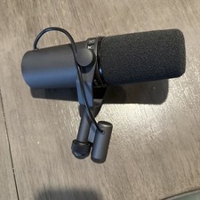 Shure SM7B Cardioid Dynamic Vocal Microphone