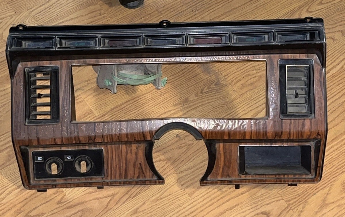 1980-1986 FORD F150 F250 F350 BRONCO CLUSTER DASH WOOD GRAIN BEZEL