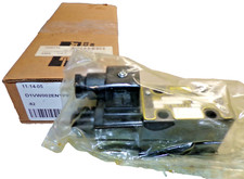 NEW PARKER 5000 PSI SINGLE SOLENOID VALVE 120 VAC  D1VW002ENYPF