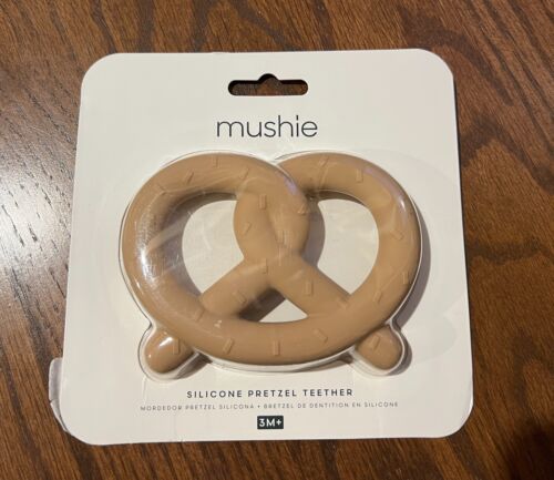 MUSHIE silicone pretzel teether NEW/Sealed 3 months+ baby teething toy