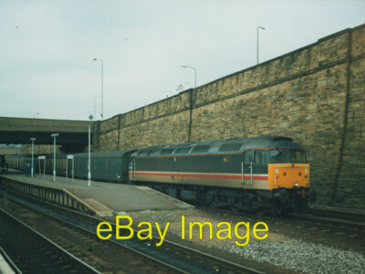 Foto 6x4 Paketzug am Bradford Interchange One feature of railway op 1990