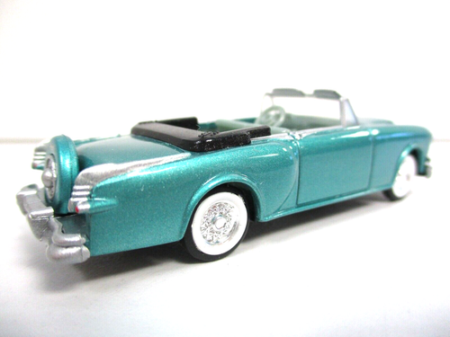 JOHNNY LIGHTNING - 1953 PACKARD CARIBBEAN CONVERTIBLE (RUBBER TIRES) - 1/64 - Picture 8 of 13