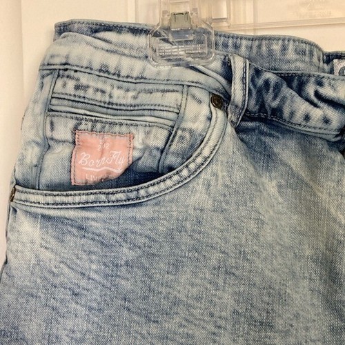 Born Fly Mens Light Wash Denim Shorts Patches Size 36 Streetwear Distressed - Picture 6 of 13