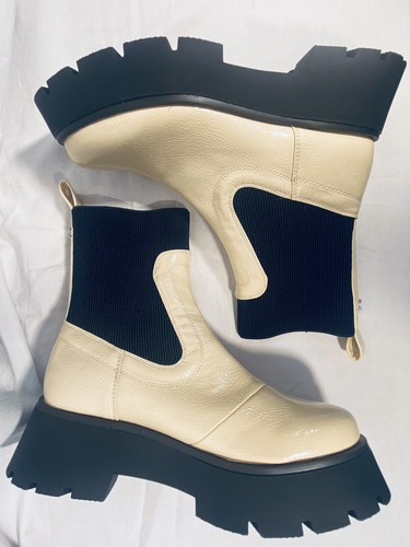 CIRCUS by Sam Edelman Cream Leslie Lug-Sole Chelsea Booties Women's 7 $130 NEW - Picture 4 of 11