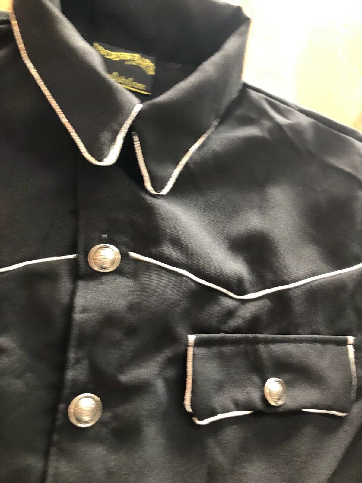 Picture 2 of 5