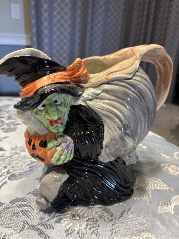 1988 FITZ and FLOYD HALLOWEEN WITCH PITCHER 2 Quart Hand Painted Vintage
