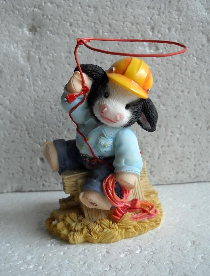 MARY's MOO MOOs Cow Figurine 