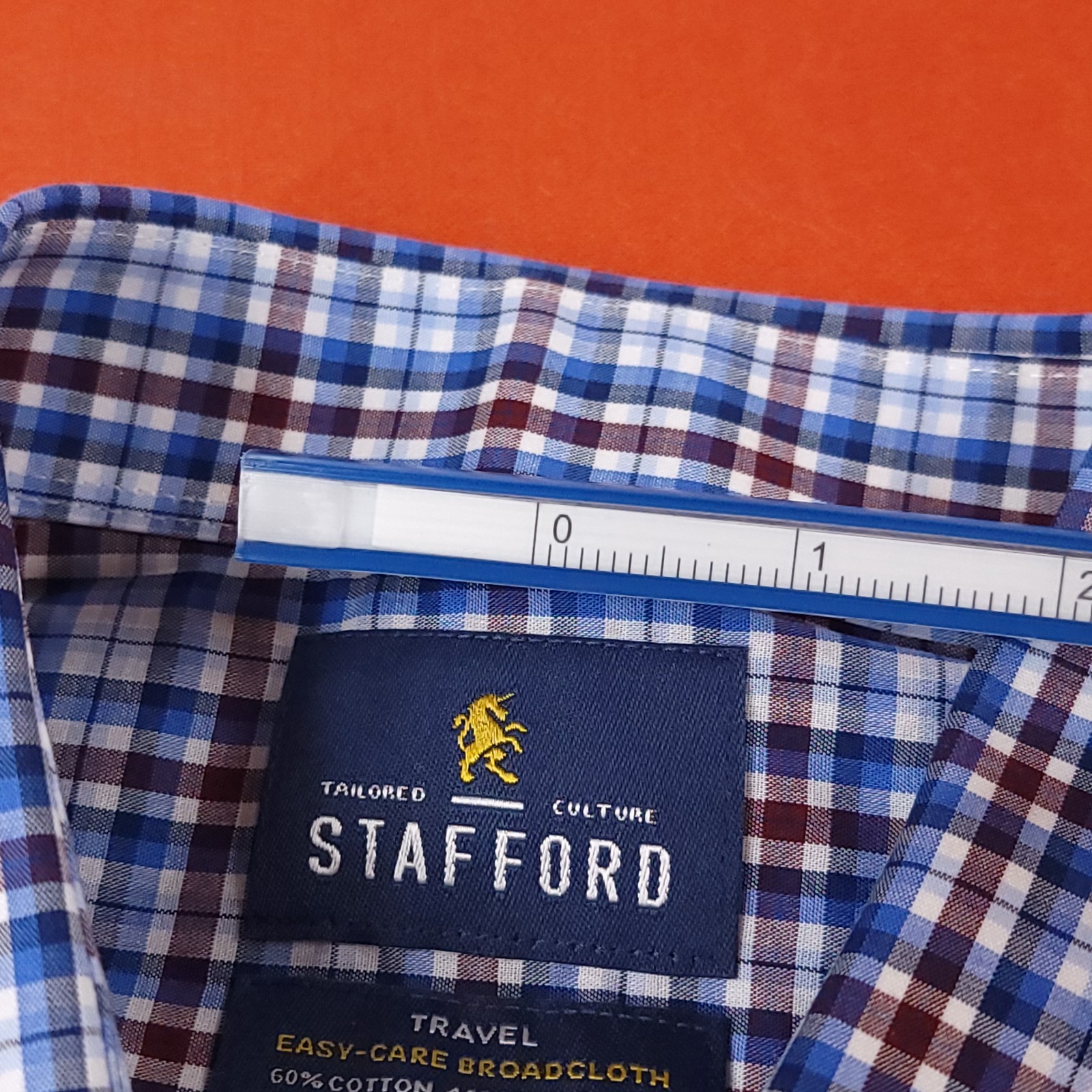 NWT Stafford Men's Travel Fitted Button-Up Shirt Blue Plaid Size 17-32/33