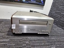 LECTEUR DE DISQUES à entraînement direct Technics SL-1200 premier