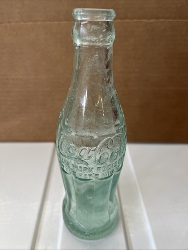 1915 OKLAHOMA CITY (no State) COCA-COLA LIGHT GREEN Hobbleskirt 6oz Coke Bottle
