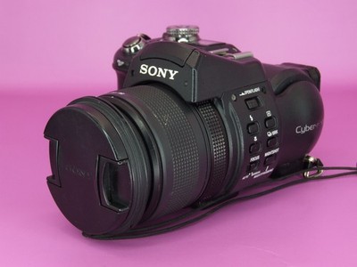 Sony Cyber-shot DSC-F828 8.0MP Digital Camera - Black for sale