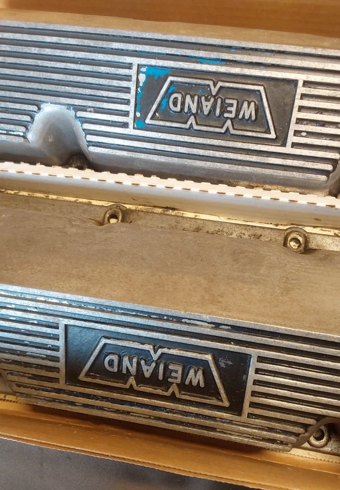 FORD - P/N 7214 - ALUMINUM VALVE COVERS PAIR WEIAND - Image 3 of 4