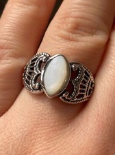 Sterling Silver filigree mother of pearl ring size 6