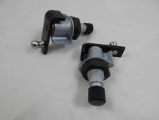 M998 WINDSHIELD WIPER PIVOT - SET OF 2 - 2540-01-422-0253 3040-01-210-6943