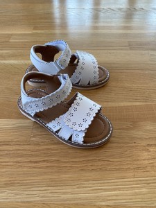 jojo maman sandals