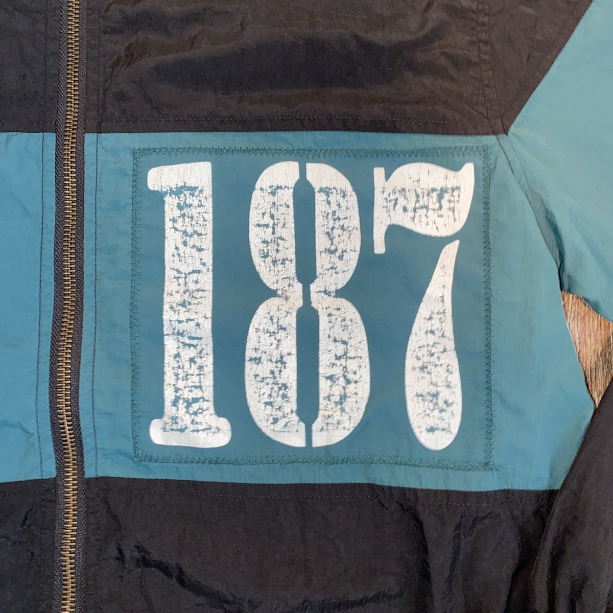 txt promise jacket Mサイズ s-l400.jpg