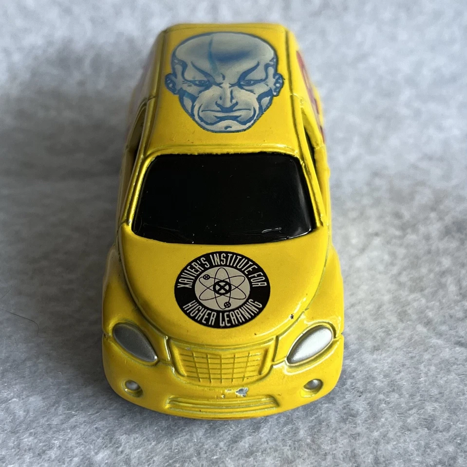 Marvel Toys Maisto Chrysler Panel Cruiser Marvel X-Men 2003 Professor X Foto 2 de 4