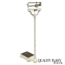 Vintage Continental Scale Cast Iron Art Deco 300 lb Doctors Platform Floor Scale