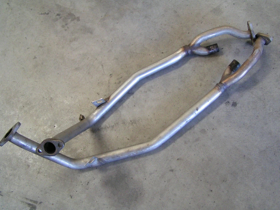 BMW E38 750iL E31 850Ci EMISSIONS CONTROL AIR INTAKE TUBE CYL.1-6 11721741313 - Изображение 3 из 4