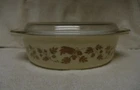 Vintage Pyrex 043 Casserole Golden Acorn with Lid 1.5 quart Made in USA