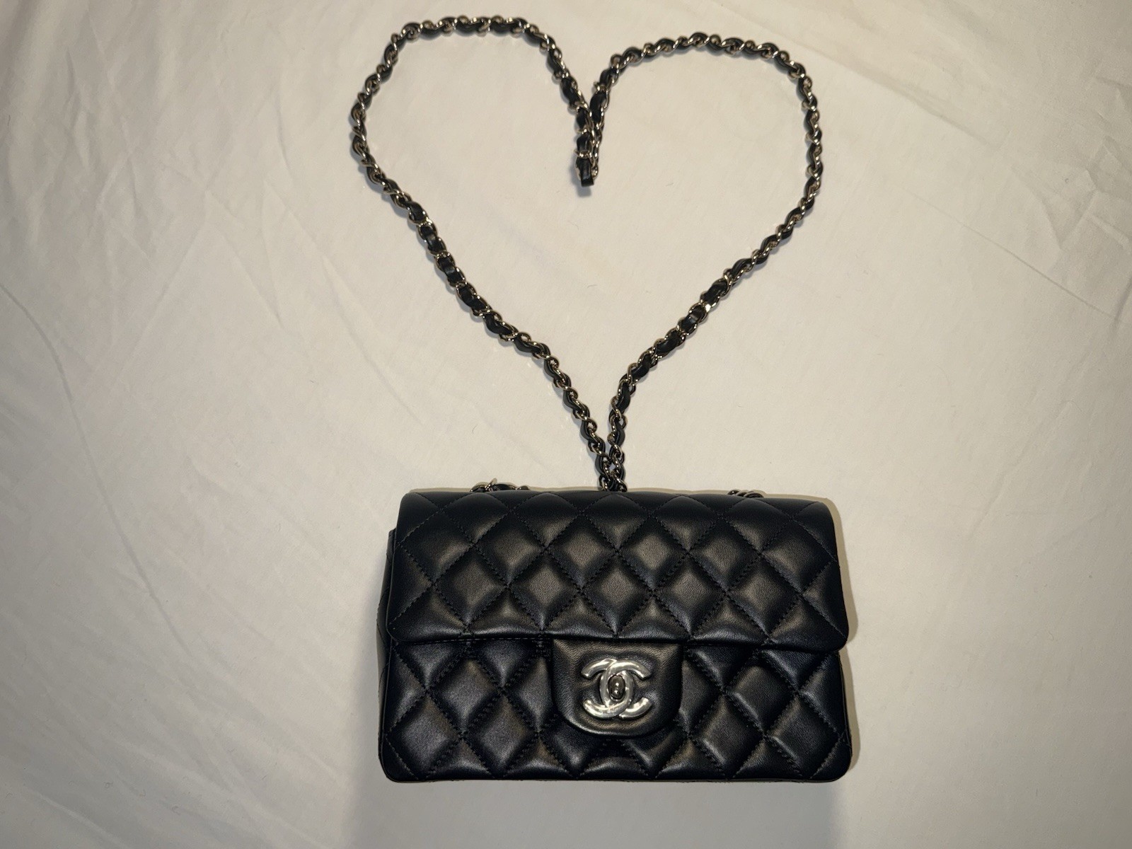 RARE CHANEL MINI FLAP BLACK LAMBSKIN CGHW FULL SET image 3