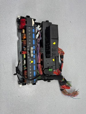 BMW 3er E46 Sicherungskasten Relaiskasten Relais Sicherungen 8364540 / 8364540