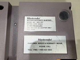 Vintage 1985 Nintendo NES-001 Video Game Console w/ Zapper + Max Controllers etc