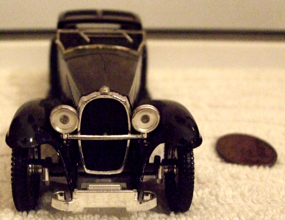 SOLIDO (FRENCH) MODEL (BUGATTI ROYALE COUPE DE VILLE) BOXED/1-43/USED/No 4036 - Image 3 of 4