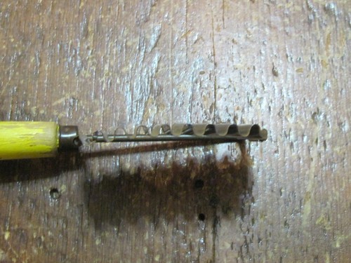 VTG POTATO VEGETABLE CRINKLE CUTTER SLICER YELLOW WOOD HANDLE KITCHEN GADGET OLD - Picture 7 of 12