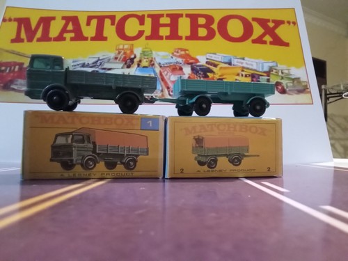 Camión y remolque Mercedes Matchbox Lesney #1 + #2 con caja de reproducción