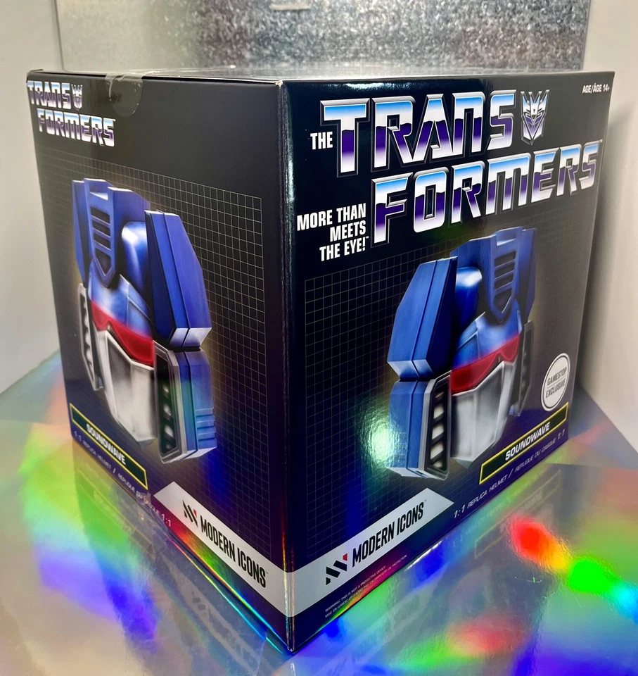 2022 Modern Icons Transformers - SOUNDWAVE Electronic Helmet 1:1 Scale Replica - Image 4 of 4