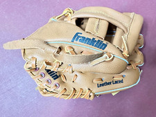 Franklin Ready to Play, 4609-9 1/2", Baseball, T-Ball Glove, Left Hand, Leather