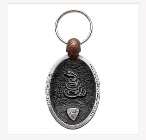METALLICA Snake Oval Keychain Limited Edition - Only 400 Made / Artwork - Picture 3 of 3