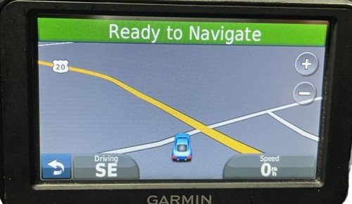 Garmin nüvi 40LM 4.3-Inch Portable GPS Navigator - 第 1/6 張圖片