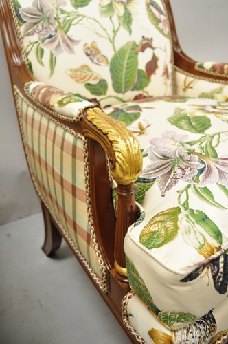 French Regency Style Floral Print Mahogany Frame Club Lounge Chairs - a Pair - Picture 7 of 12
