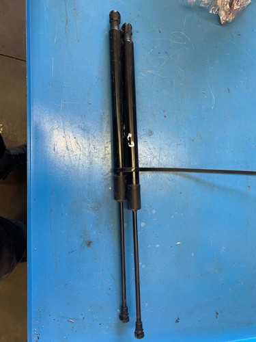 Lifter Dämpfer Heckklappe Paar 5G6827550G VW Golf 7