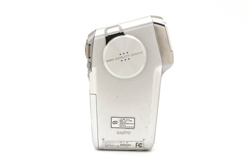 Sanyo Xacti VPC-C5 Compact Digital Camera Camcorder - Picture 9 of 12