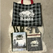 Roots Reusable Shopping Tote Bags! Lot of 3!