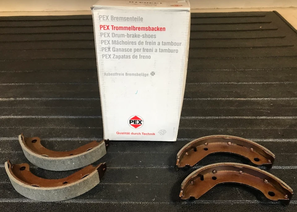 Juego de zapatas de freno de estacionamiento PEX (4 piezas) - 6.126 / 1330310 - para Volvo 1980-1997 Foto 2 de 4