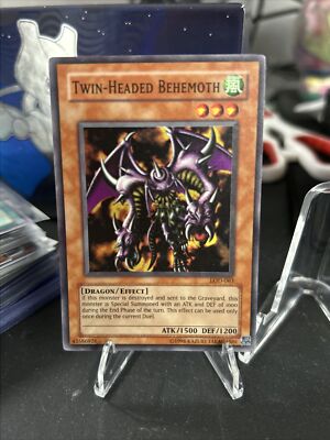 YU-GI-OH! TWIN-HEADED BEHEMOTH LOD-063 Super Rara 1 Ed PSA 8 no LOB LDD