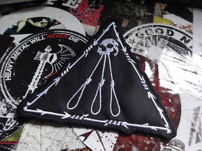 Revenge Shape Patch Gestickt Black Metal Black Witchery