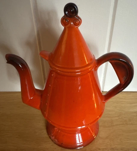 Vintage Metlox Poppytrail Red Rooster 8 Cup Coffee Pot & Lid - (orange red)