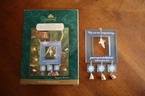 Vtg Dayspring Snowflake Mobile Christmas Ornament Lamentations 3:23 Bible Bells - Picture 3 of 10
