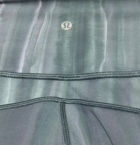 Lululemon Women Size 4 In Movement 7/8 Leggings 24” Inseam - Picture 3 of 4