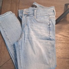 Ann Taylor Women  s Skinny Jeans Light Wash Blue Denim 5-Pocket Size 10