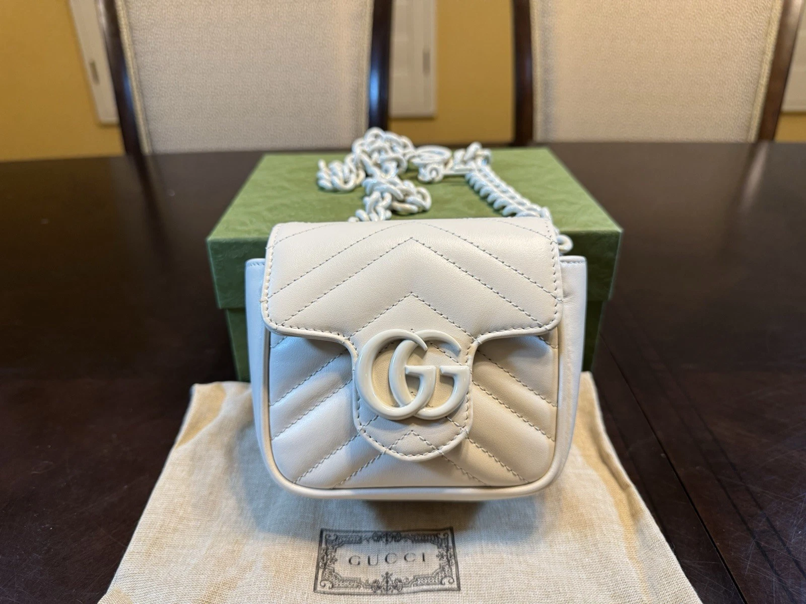 Sac bandoulière/taille Gucci GG Matelasse ivoire neuf authentique