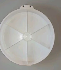 TUPPERWARE 12" ROUND WHITE DIVIDED VEGGIE CHIP AND DIP TRAY AND LID VINTAGE