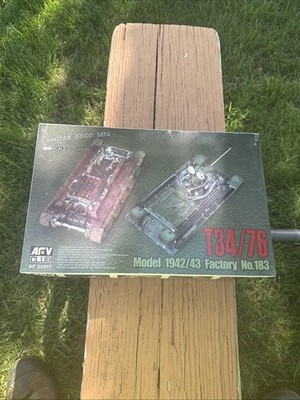T34/76 Model 1942/4 Factory No.183, Soviet Medium Tank, 1/35, AF 35S57, AFV Club